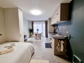 Le Poète - Appartement Confort - Parking Privé - WIFI